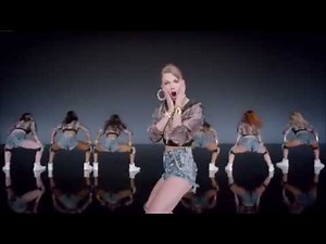 Taylor Swift Shake It Off (Christmas Version)