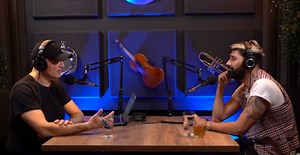 Connect-R, de la consumatorul de droguri, la fiul Lui Hristos: "Showbiz-ul îți dă armele perfecte ca să te sinucizi"