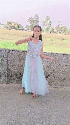 chunri chunri #dance #viral#trending#love#short video like and subscribe 👍🙏🥰🥰🥰