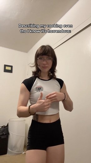 𝐋𝐄𝐀𝐍 𝐁𝐄𝐄𝐅 𝐏𝐀𝐓𝐓𝐘 on Instagram: "Honestly my cooking has definitely improved in the past like two months. Consequently it has caused me to eat a bit more these past couple months 😵‍💫 What you eat is equally if not more important than your workouts (imo) to reaching your goals. So if your workouts are on point but your not seeing progress in the direction you want, take a look at your diet. 💯 There is a reason I hardly show “what u eat in a day” videos anymore tho. It’s because for