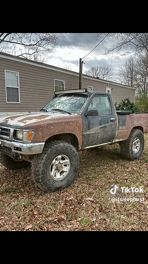 Another money pit in the yard #22re#superswampers#35s #mud #toyota