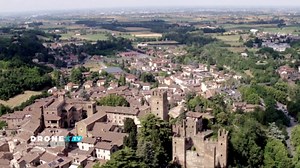 Drohnenansichten von Norditalien, Teil 1.