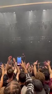 #nav gets a standing ovation at his show | Hiphopego | Facebook