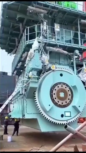 1700-Ton Ship Engine Explained ⚓