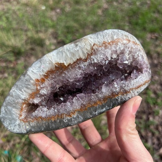 Uruguayan Polished Amethyst Geode 6” 2.45 Lbs | Extra Quality | Beautiful Crystals Home or Office Décor - Etsy