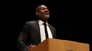 5 Pidato Bahasa Jawa Pendek Berbagai Tema