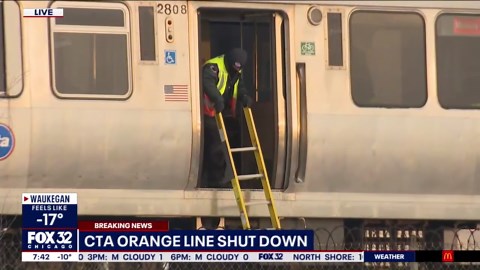 CTA derailment causes major delays to Orange Line service