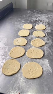 Salgado de salsicha #food #foodie #dessert #reelsviralシ #salgados | Chef Derval