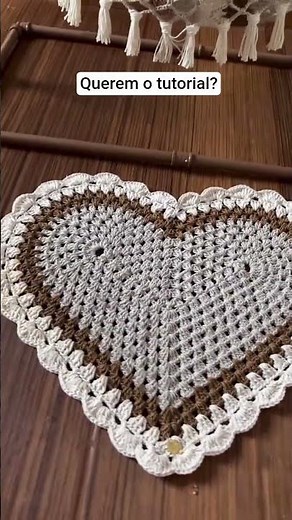 Is it worth it? Crochet Course: 3 Hammocks for Kittens + Bonus Heart-Shaped Rug Pattern 🧶🐱 #shorts