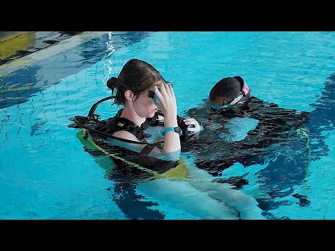 Maëva s'initie à la plongée avec Les Compagnons de Neptune de Bressuire