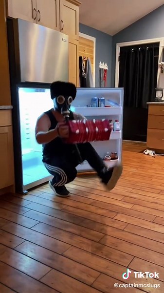 Full-Time Musician, Part-Time Magician | The Magic Fridge