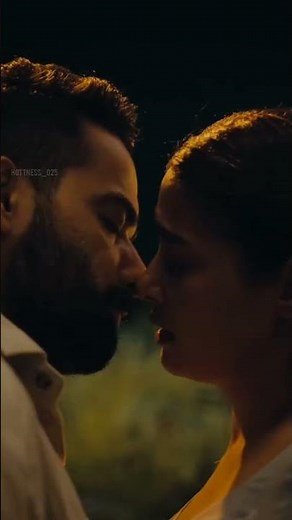 Hot romantic scenes of surveen chawla| Kissing scenes of surveen chawla| Bollywood kissing scenes