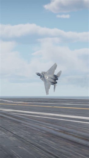 F-15 Fighter Jet Slams on Aircraft Carrier! 2