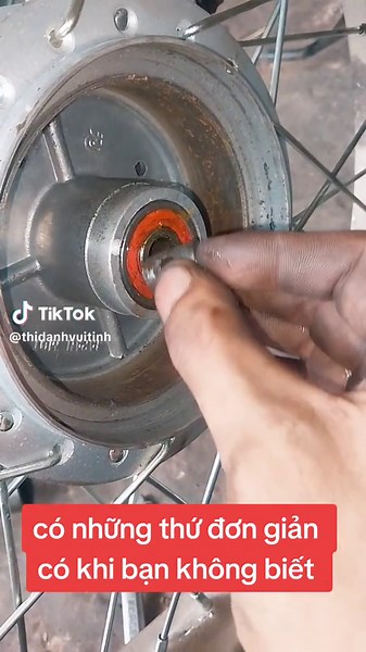 Mastering Motorcycle Wheel Adjustments Made Easy