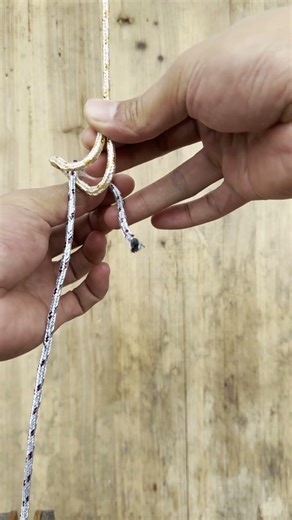 Knotting Tutorial: How to Securely Connect Two Ropes