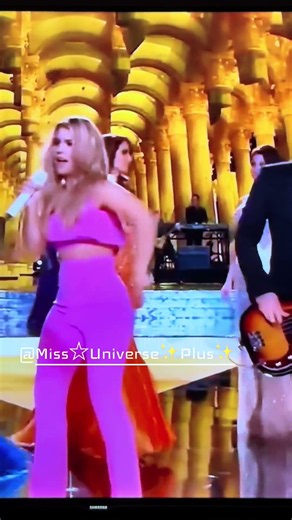 Miss Universe 2015 Final Evening Gown Competition #missuniverse #missuniverso #MissUniverse2015