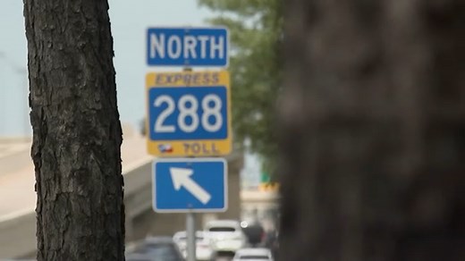 Harris County officials give new warning about toll road text scam targeting drivers