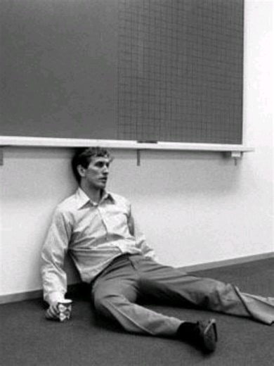 Bobby Fischer: The Chess Legend Uncovered