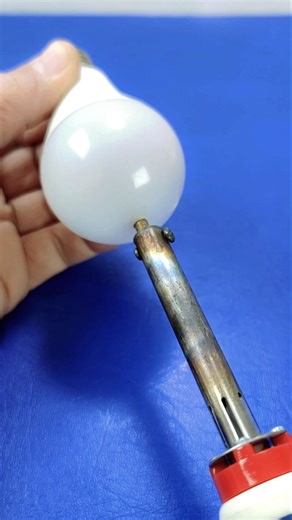 Clean Your Soldering Iron Tip in Seconds! Genius DIY Tool #diy