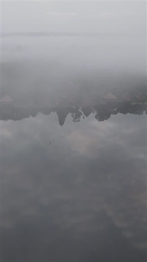 ✨🌿 𝐀 𝐲𝐞𝐚𝐫 𝐰𝐫𝐢𝐭𝐭𝐞𝐧 𝐛𝐲 𝐭𝐡𝐞 𝐣𝐮𝐧𝐠𝐥𝐞 🌿✨ This year gifted us unforgettable moments: wildlife encounters, shared sunsets, silent canoe rides, meaningful cultural exchanges, and stories lived deep in the Ecuadorian Amazon. 💚 Each visit, each smile, each step through the forest reminded us why this place is so special. Thank you to every traveler who became part of our story, to every guide, every community member, and every moment that made 2025 unforgettable. 🌎✨ As we look ah