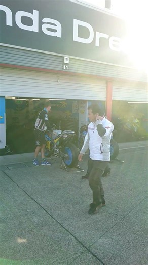 #MotoGP #モビリティリゾートもてぎ(旧ツインリンクもてぎ) 早朝 バイクの火入れ