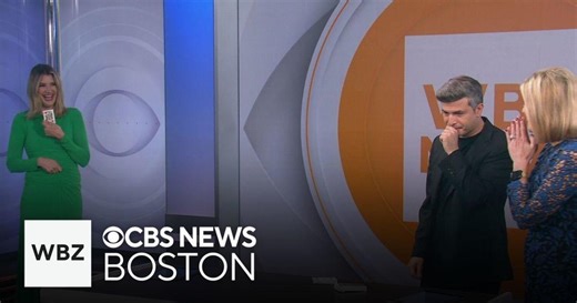 Magician Asi Wind performs magic on Morning Mix ahead of Boston performance