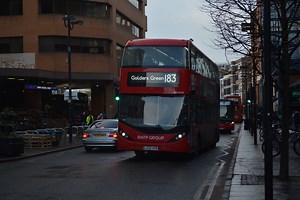LG22 AVB - 183 - Harrow Bus Station