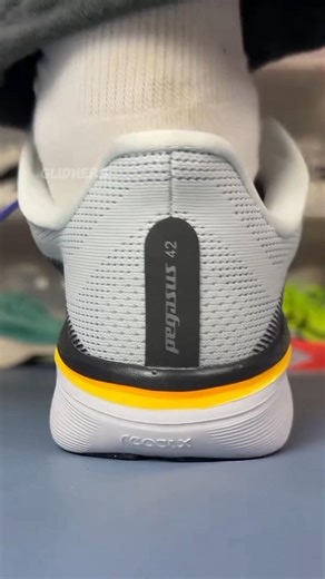 🔥 NIKE PEGASUS 42 SQUISH TEST — ReactX Foam Feels INSANELY Soft 👟⚡