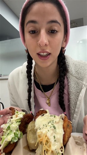 Delicious Chicken Cutlet Tacos in Tampa