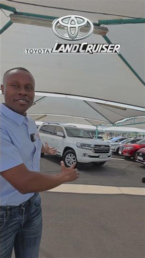 Toyota Land Cruiser VXR 200 – The King of Luxury and Power!