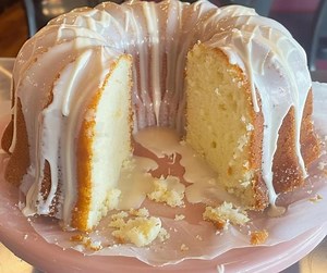 Sour Cream Pound Cake Recipe: Easy Family Cookbook (PDF Download) - Etsy