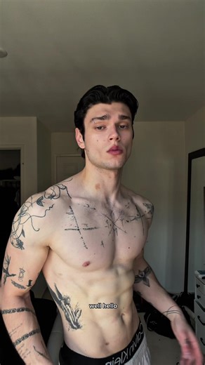 chat with me too! #polybuzz