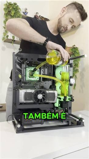 Power UP Water Cooler - PUWC on Instagram: "OLHA O QUE ELE FEZ COM ESSE PC!!! 🤯😱😱 Processadores de ALTO DESEMPENHO requerem um sistema de REFRIGERAÇÃO ROBUSTO. 💥🚀 👉 Nossos KITS são capazes de refrigerar QUALQUER processador do MERCADO com ou sem OVERCLOCK! 🔥 Para você que quer ter o MÁXIMO de DESEMPENHO no seu PC confira o nosso site: 📌 www.powerupinfo.com.br #powerupwatercooler #watercooler #watercoolercustom #pc #watercooling #watercoolingpc #pcgamer"