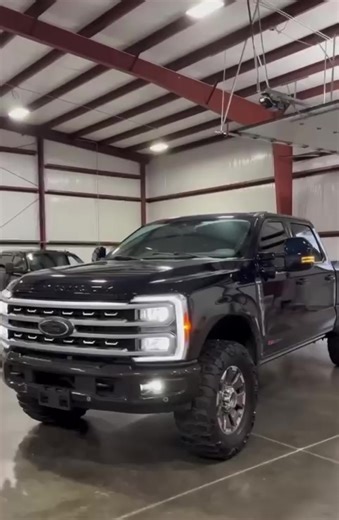 🔥 2024 Ford F-250 King Ranch Super Duty — Ultra Low Miles 🔥 💰 $84,900 📍 9,000 Miles 🛻 6.7L HO PowerStroke Diesel • 10-Speed Automatic • FX4 4x4 🤠 King Ranch Ultimate Package — Fully Loaded ✨ Heated & Cooled Leather • Sync 4 Navigation • Panoramic Roof 📸 360° Cameras • Full Digital Cluster • Auto Power Steps ⚙️ Tuned & Deleted • Straight-Piped Exhaust 🛞 New 3” ReadyLIFT • 37” Nitto Mud Grappler Tires 🧼 Spray-In Bedliner • Paint-Matched Mirrors • WeatherTech Mats ✅ Clean Title • Like New 