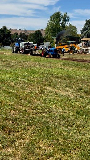 Let us know what you’re collecting so we can post more of it! Do you like tractors or stationary engines ?!? #dieselengine #vintage #fordcounty #oldtractor #vintagetractors #asmr #fordsonmajor #tordsonsupermajor #Turbo | Vintage Tractors and Machinery