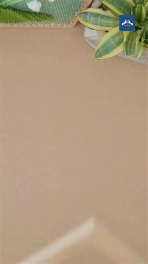 4.6K views · 24 reactions | Weaving on a picture frame! Most people have one or two of these lying around. You can easily set one up to weave a tiny tapestry. This short vid shows you how to warp it (wind the string) and start weaving. I use a thick tapestry needle, cotton yarn/string for warping, chunky yarn for weaving, and a fork for packing down the rows nice and tight. ✨ . | Diy Concept | Facebook