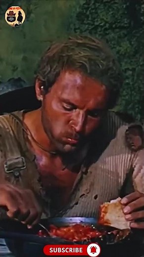 Terence Hill’s Iconic Bean Scene! 🤠🌶️ #TheyCallMeTrinity #WesternComedy #Shorts