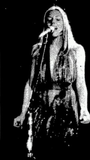 Joni Mitchell - Help Me | Live at Barton Hall | February 3, 1974 | Ithaca, NY #jonimitchell #goat