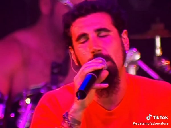 Psycho: Live Performance by System Of A Down Lowlands 2001