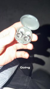 Live for concerts and shows? These best-selling earplugs were made for you. Here are five reasons why people love Experience™ so much: ‍ Made for live music, festivals, dancing and more  Keeps sound crystal-clear 曆 Sleek design and chic colors 識 Washable and reusable 欄 Two year guarantee Don't miss out - tap to shop them now! | Loop | Facebook