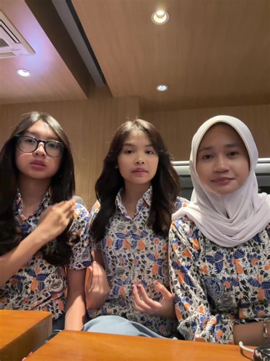 mini pangsit (@sevenpangsit)’s videos with suara asli - 1 P 4 7 K🦈 - RII