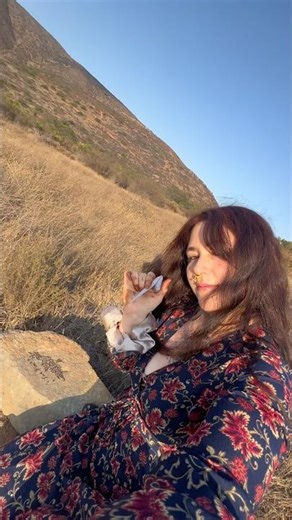 Is this considered GRAFFITI?! #henna #mehndi