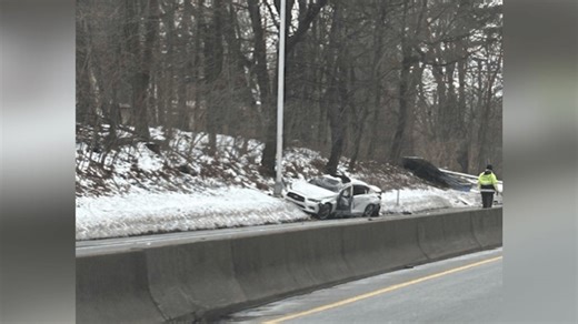 Bridgeport man dies after crashing stolen car on Route 8 in Shelton