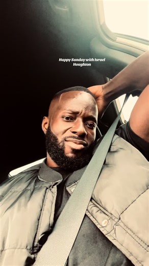 Happy Sunday with Israel Houghton at One Community Church