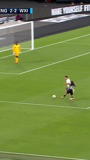 Don’t think Mark Noble came out of retirement for this 🤣🫣😬 #socceraid #football #soccer #girlsplaytoo #footballtiktok #whufc #marknoble