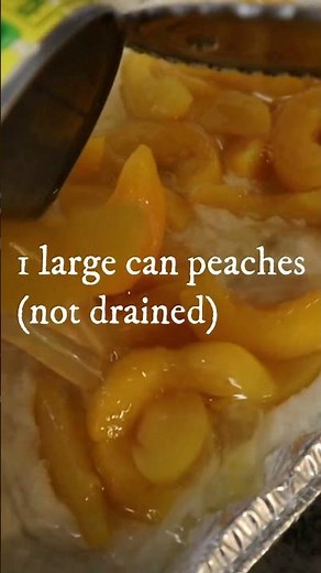 THE EASIEST PEACH COBBLER RECIPE #recipe #cookwithme #peachcobbler #dessertrecipe #short
