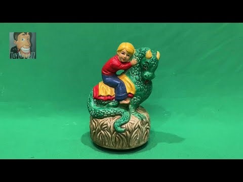 Spencer Gifts 1974 “Puff The Magic Dragon” Revolving Music Box