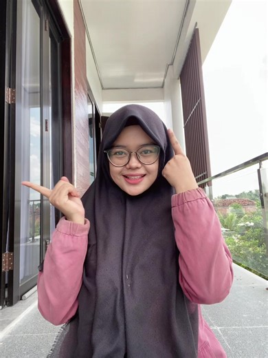 Footwork Dance Moves: Learn the Latest Trends