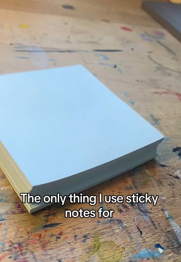 Creative Uses for Sticky Notes in Minecraft
