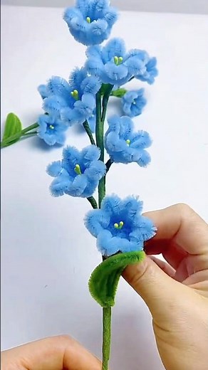 DIY pipe cleaner lily of the valley flowers tutorial#handmade #diy #gift #diyflowers #flowers #craft